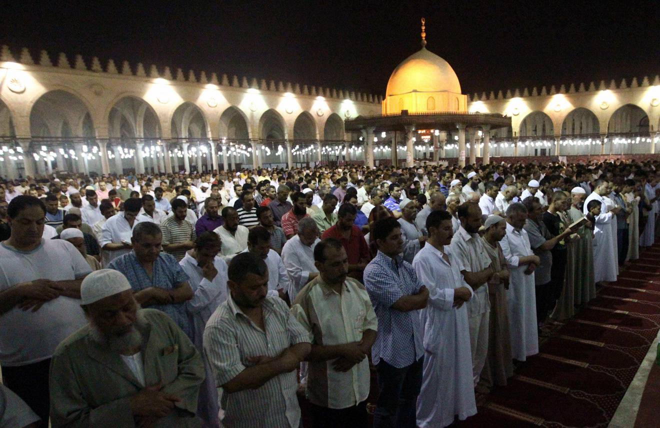 15+ Hadiths on Optional Night Prayer (Qiyam)