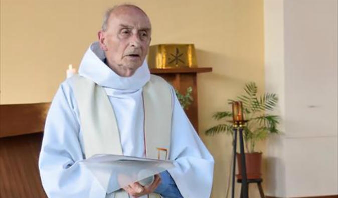 Priest with Slit Throat Will Speak Against ISIS on Judgement Day