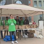 American Muslim Community Hands Out Free Lunches