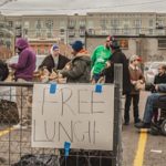 American Muslim Community Hands Out Free Lunches