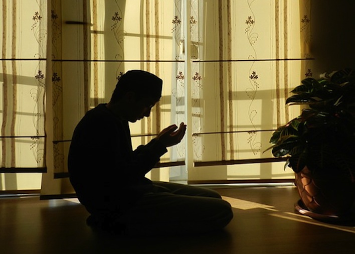 4 Spiritual Benefits That Prayer Grants You