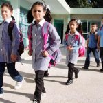 Hundreds of Thousands Return to School in Gaza - About Islam