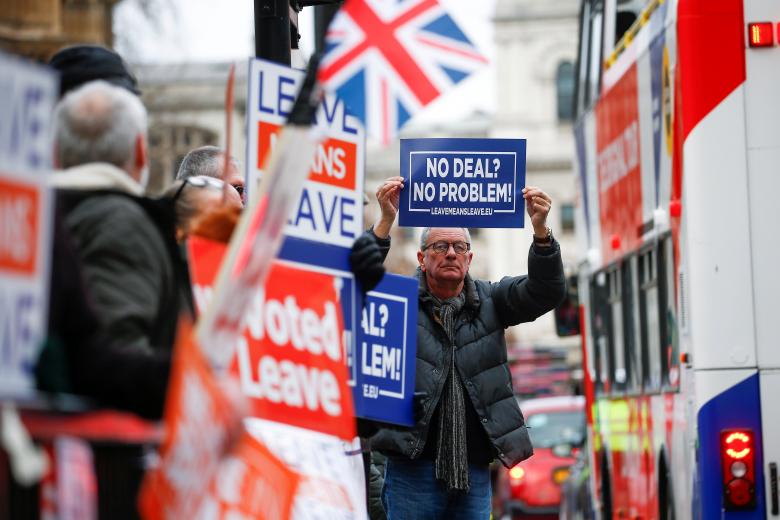 Brexit Turmoil Hits UK Streets