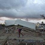 Rare Tornado Strikes Havana - About Islam