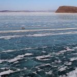 Stunning Photos of Cars Taking Short-cut Across Icy River in Siberia - About Islam