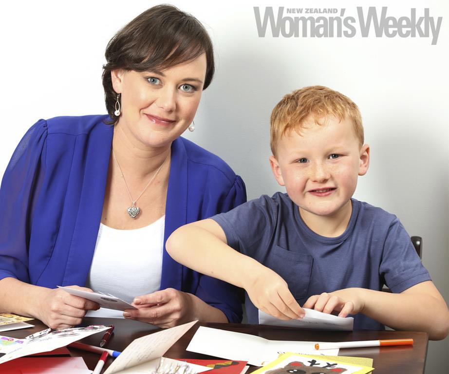 Mother, Son Help Kiwis Send Love Cards to Christchurch Victims