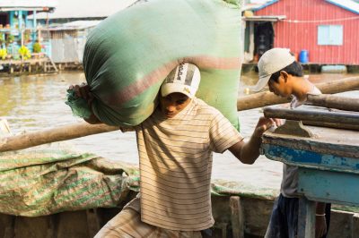 Can Those Working in Strenuous Jobs Break Their Fasting?