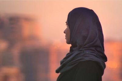 I Love Hijab, My Dad Forbids It: How to Handle?
